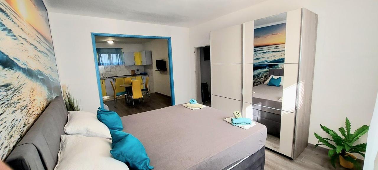 Luna Apartments Baška Voda Exterior foto