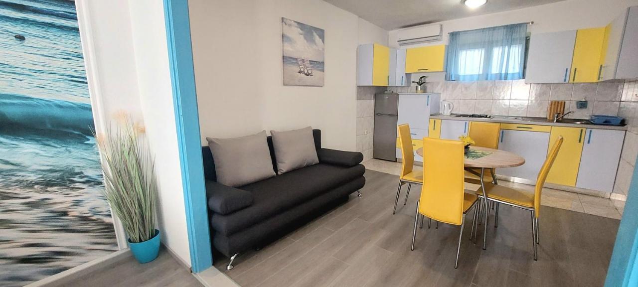 Luna Apartments Baška Voda Exterior foto